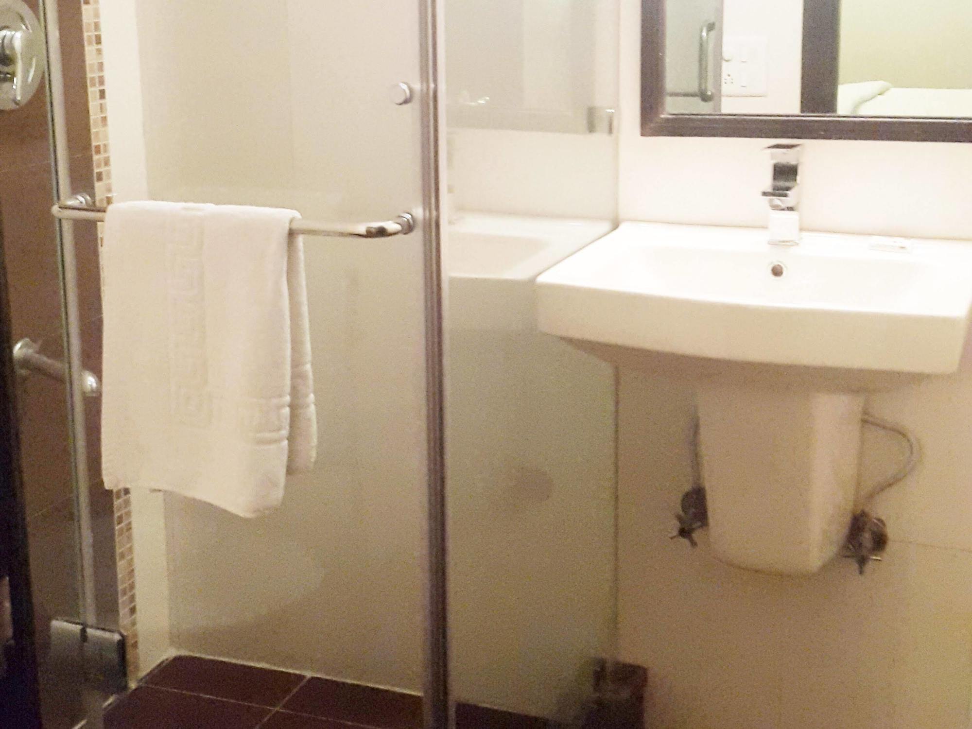 Itsy Connaught Mews Hotel 3*